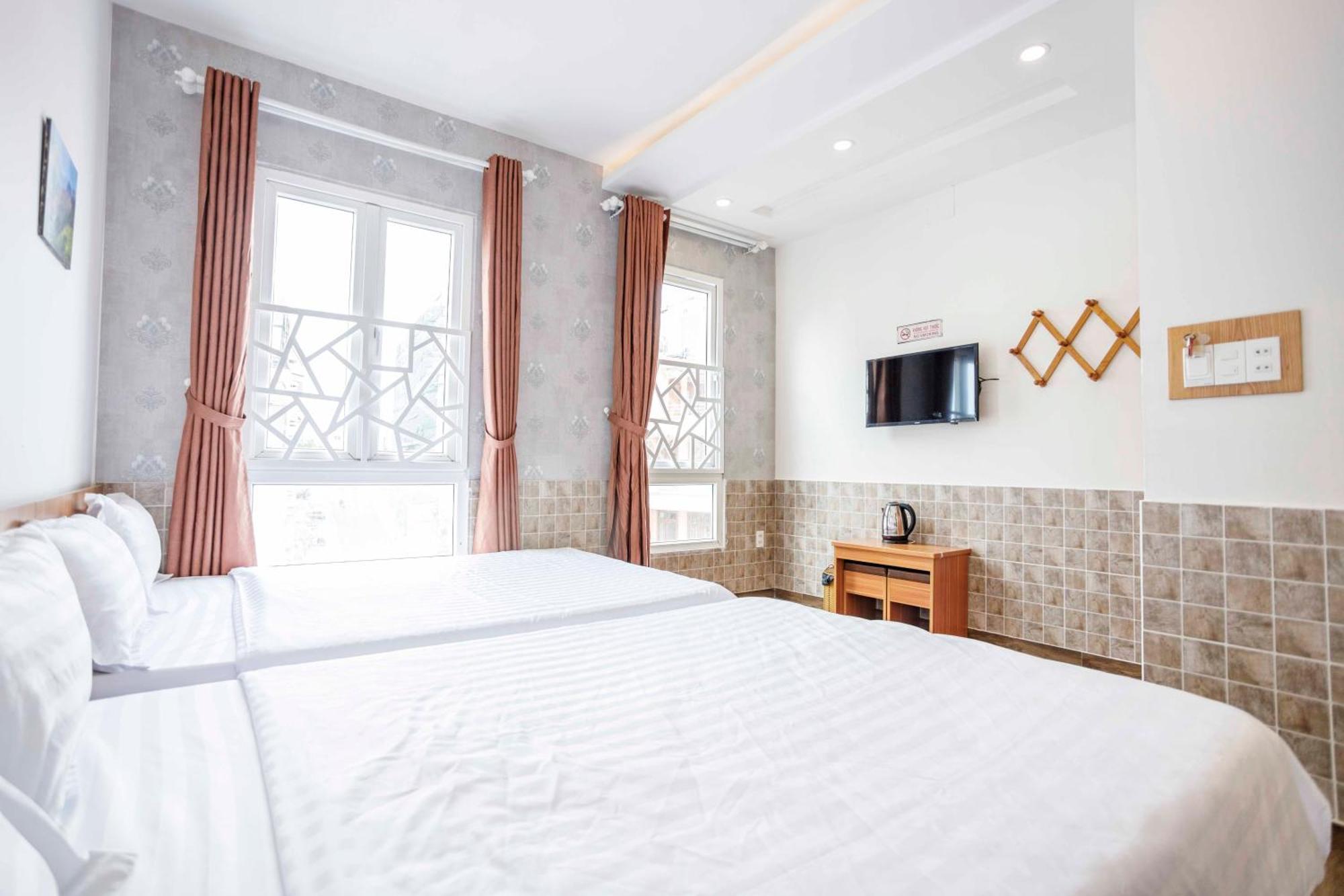 Thanh Anh 2 Hotel - Gan Cho Dem Далат Экстерьер фото