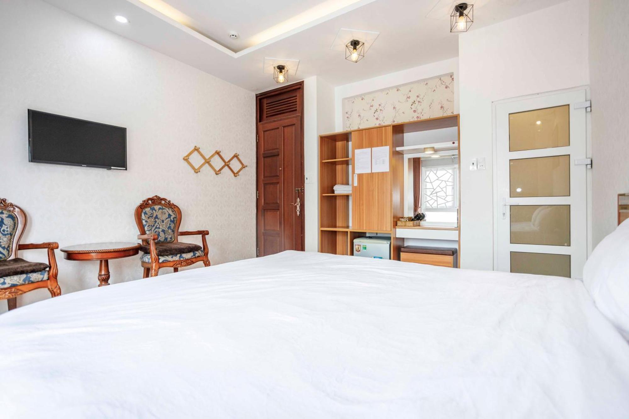 Thanh Anh 2 Hotel - Gan Cho Dem Далат Экстерьер фото